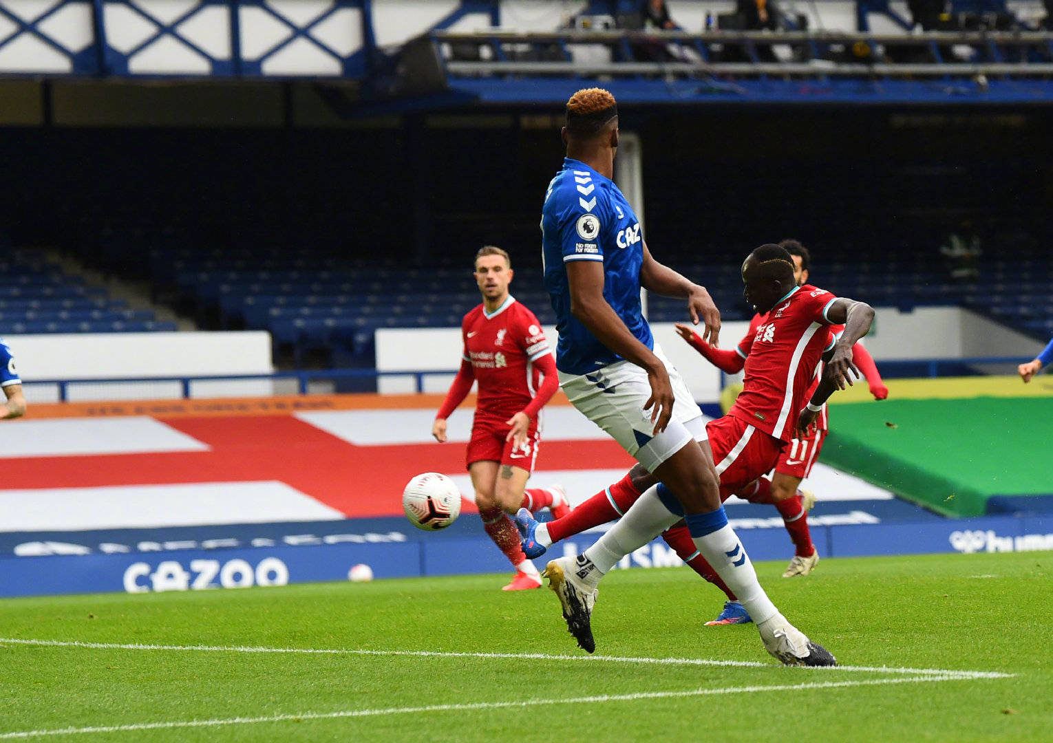 场上每一个 场上每一个