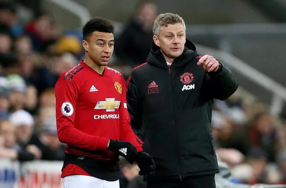 定位球一直 定位球一直